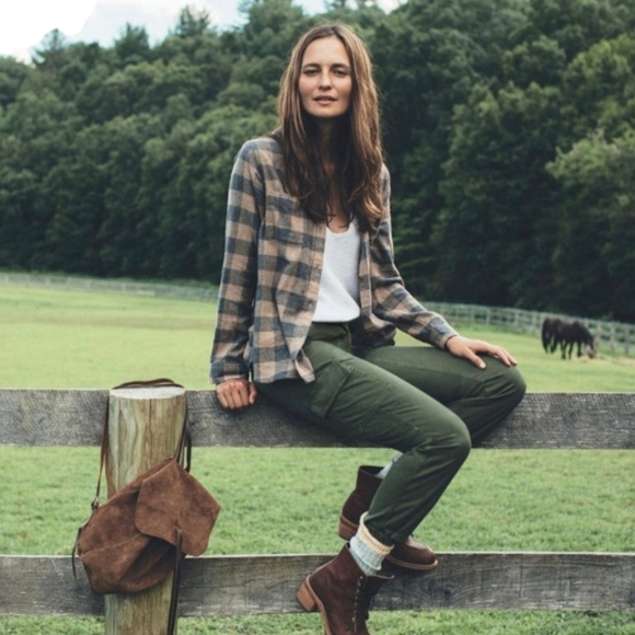 Faherty Pants - Faherty 90s Margaux Cargo Jogger Pants Women's‎ Sz 26 in Field Green Utility